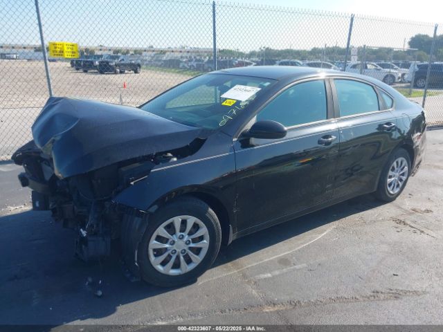 3KPF24AD7KE097611 KIA FORTE FE