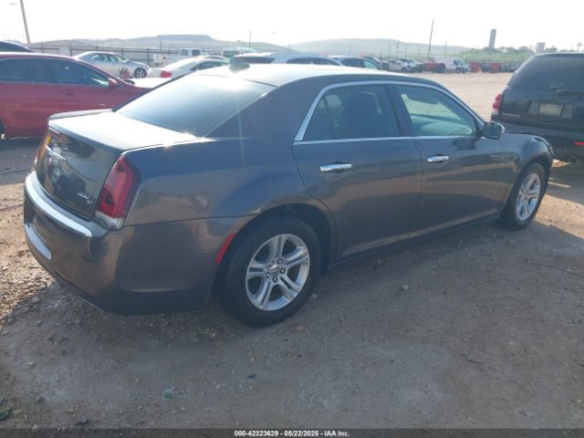 2017 CHRYSLER 300C 2C3CCAEG9HH552463 Photo 3