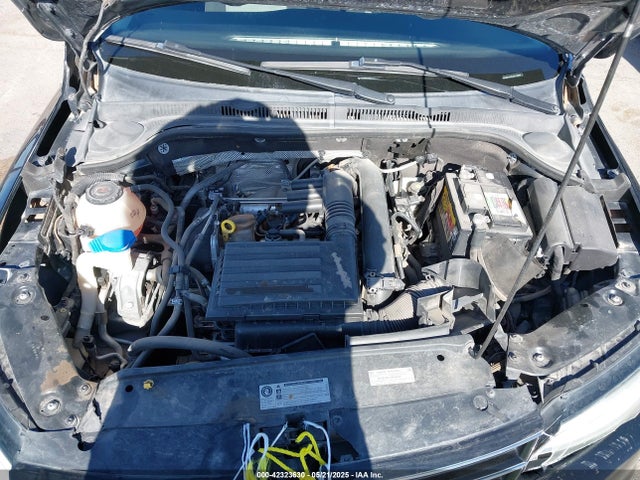 3VW2B7AJ5JM210558 Volkswagen 1.4 tsi
