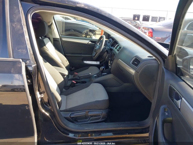 3VW2B7AJ5JM210558 Volkswagen 1.4 tsi