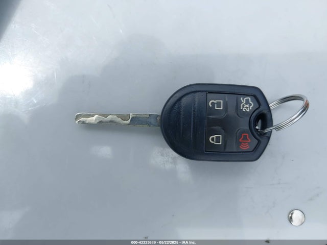 3FADP4BJ4GM159806 Ford 1.6l ti-vct premium fuel
