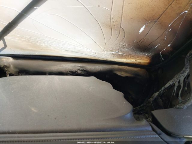 2022 CHEVROLET SILVERADO 1500 1GCUDEED8NZ636408 Photo 5