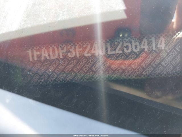 2018 FORD FOCUS 1FADP3F24JL256414 Photo 8