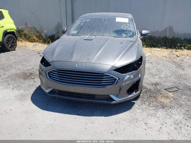 3FA6P0MU6KR116718 Ford 2019