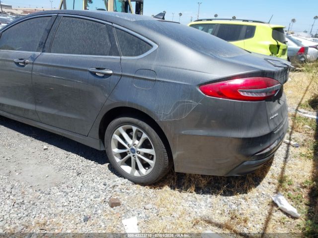 3FA6P0MU6KR116718 Ford 2019