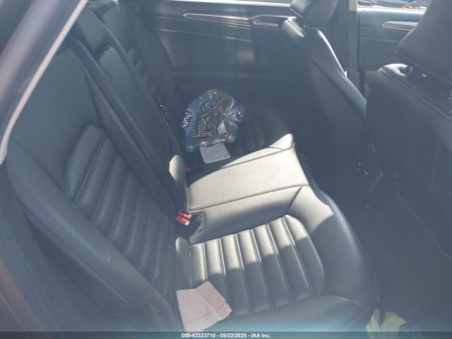 3FA6P0MU6KR116718 Ford 2019