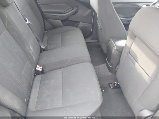 1FADP3K2XFL201849 Ford FOCUS SE