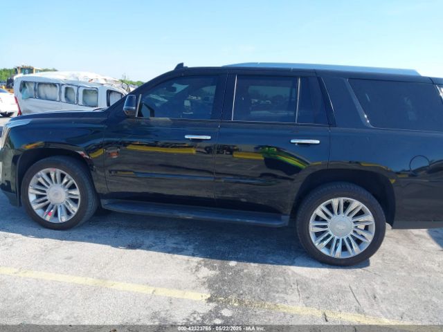 1GYS4BKJ9LR287363 Cadillac Escalade 4wd Luxury