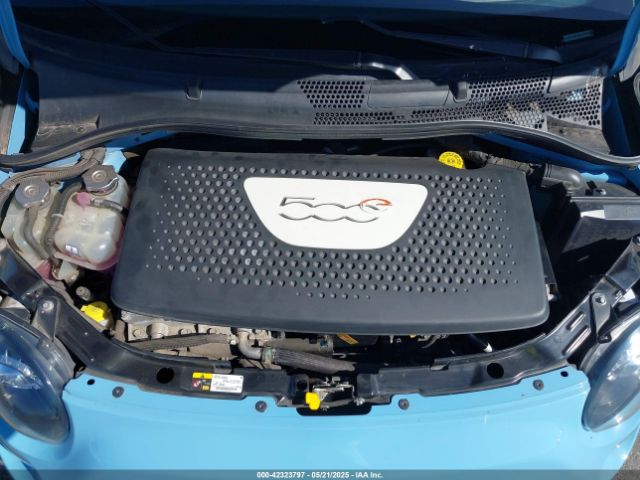 2015 FIAT 500E 3C3CFFGEXFT522859 Photo 9