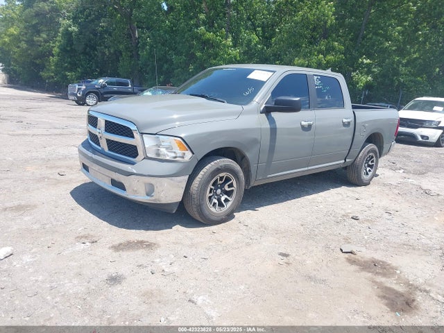 1C6RR7LG1HS763568 RAM 1500 Slt  4x4 5'7 Box