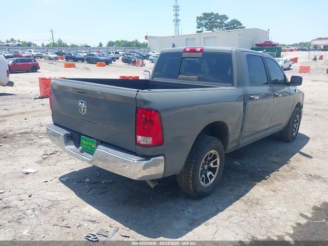 1C6RR7LG1HS763568 RAM 1500 Slt  4x4 5'7 Box