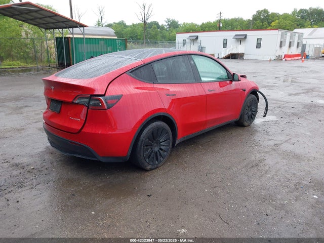 2023 TESLA MODEL Y 7SAYGAEE7PF800978 Photo 3