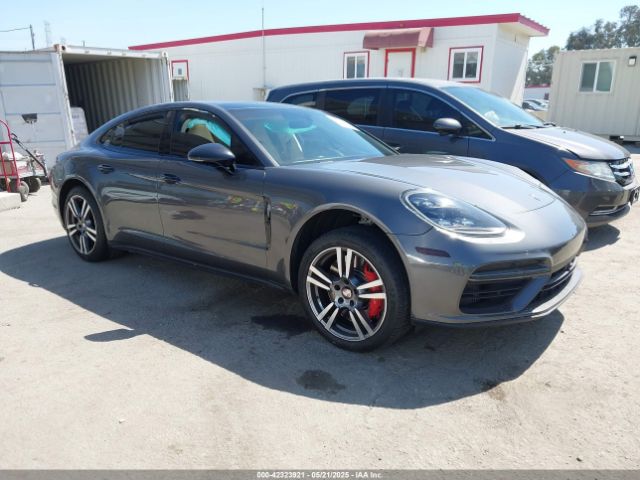 2018 PORSCHE PANAMERA WP0AF2A70JL140236