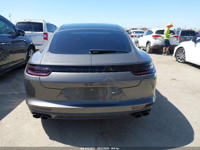 Porsche Panamera 2018 WP0AF2A70JL140236 Image 16