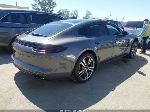 2018 PORSCHE PANAMERA WP0AF2A70JL140236 Photo 3