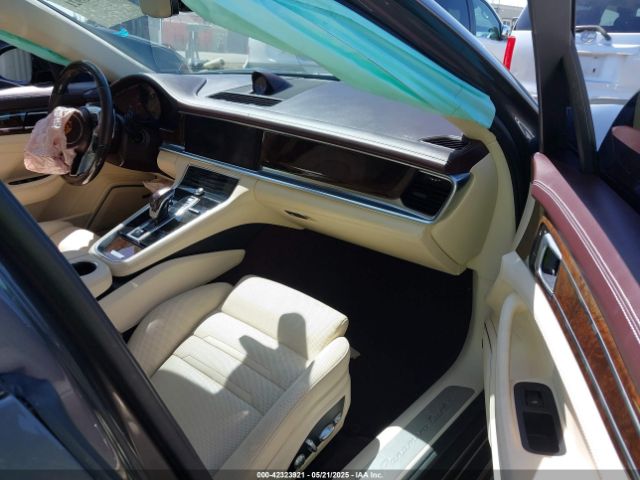 2018 PORSCHE PANAMERA WP0AF2A70JL140236 Photo 4