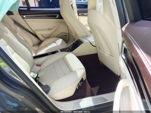 2018 PORSCHE PANAMERA WP0AF2A70JL140236 Photo 7