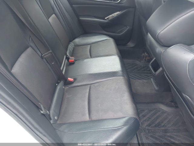 1HGCV1F38JA264361 Honda Accord Sport