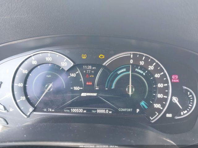 WBAJA9C58JB252868 BMW 530e