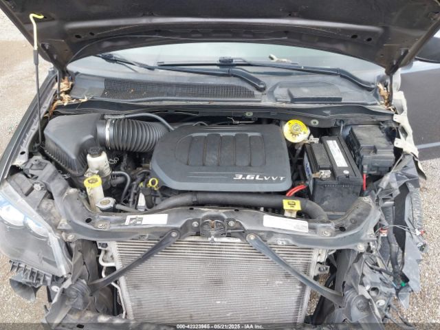 2C4RDGEG9KR521026 Dodge Grand Caravan Gt