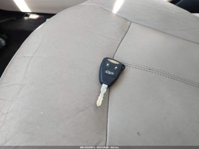 2012 CHRYSLER 200 1C3CCBCG1CN169609 Photo 10