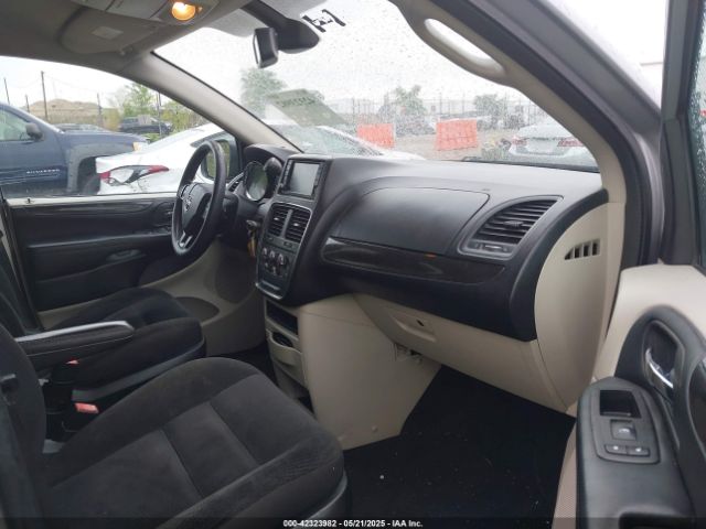 2C4RDGBG1KR801690 Dodge Grand Caravan Se