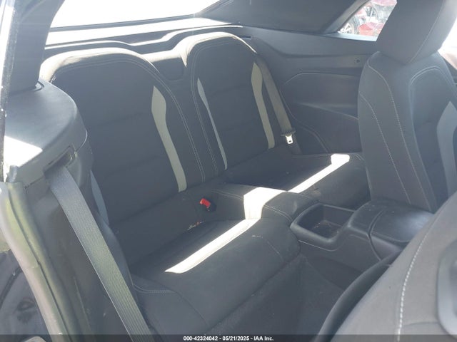 2019 CHEVROLET CAMARO 1G1FB3DS0K0153684 Photo 7