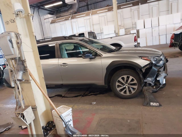 4S4BTACC9R3154872 Subaru na, u5