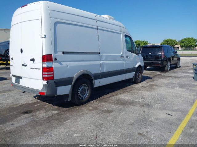 WDYPE7CC3F5974747 Freightliner Sprinter 2500 Normal Roof