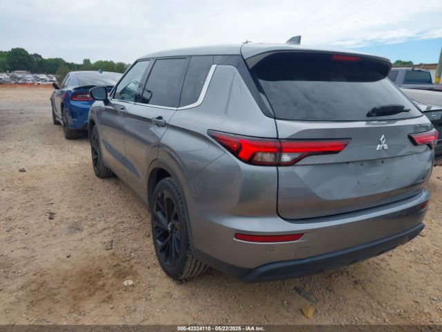 2022 MITSUBISHI OUTLANDER JA4J4UA89NZ069450 Photo 2