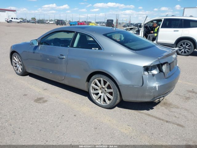 2011 AUDI A5 WAULFAFR7BA086229 Photo 2