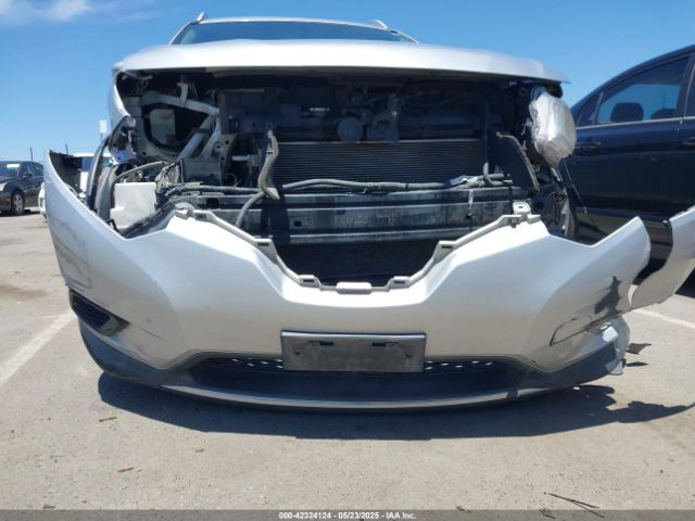 KNMAT2MT5GP605127 Nissan 2016