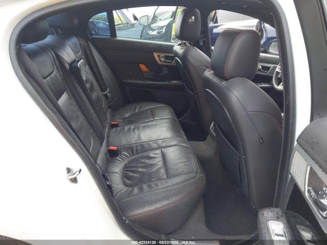 2015 JAGUAR XF SAJWJ0FF6F8U77420 Photo 7