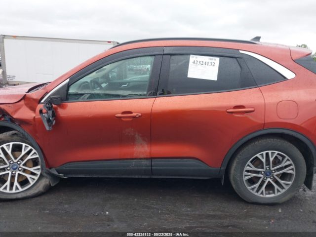 1FMCU9H94LUA45296 Ford ESCAPE SEL
