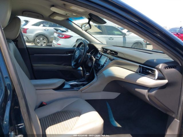 2018 TOYOTA CAMRY 4T1B11HKXJU616778 Photo 4