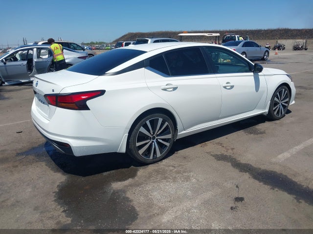 1N4BL4CV6NN328568 Nissan 2022