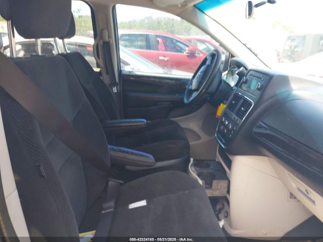 2C4RDGBG6FR743808 Dodge Grand Caravan Se