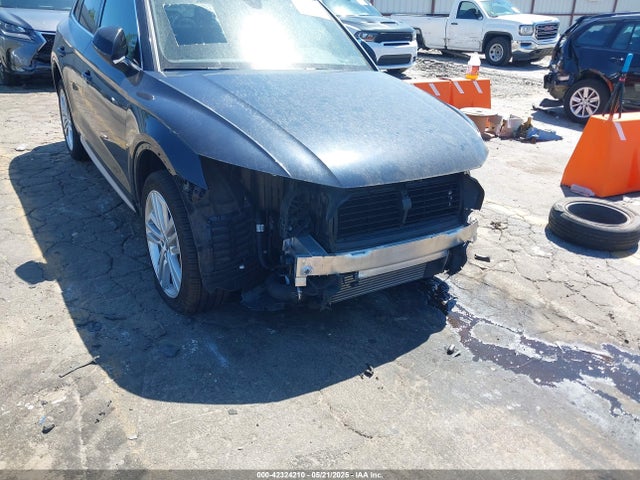 WA1BNAFYXJ2187762 Audi Q5 2.0t Premium/2.0t Tech Premium