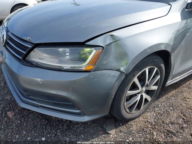 3VWDB7AJXHM307368 Volkswagen Jetta 1.4t Se