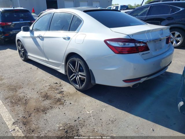 1HGCR3F95GA013584 Honda Accord Touring