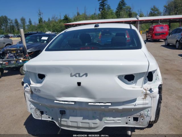 3KPA24AD5PE615877 KIA RIO S
