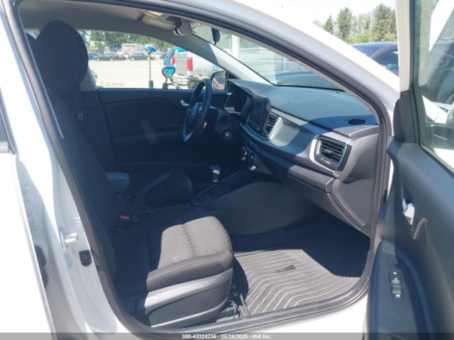 3KPA24AD5PE615877 KIA RIO S