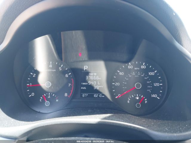 3KPA24AD5PE615877 KIA RIO S