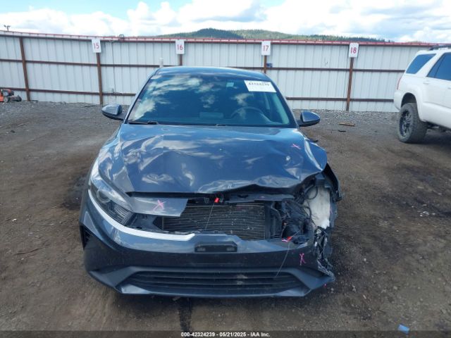3KPF24AD2NE455301 KIA Forte Lxs