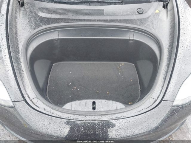 5YJ3E1EB7JF070600 Tesla Model 3 Long Range/performance