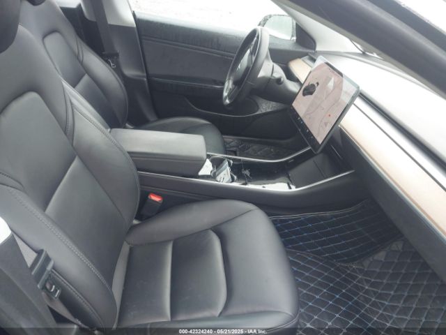 5YJ3E1EB7JF070600 Tesla Model 3 Long Range/performance
