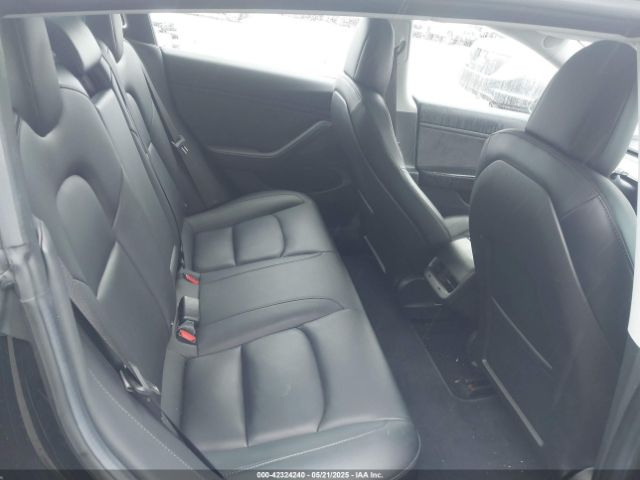 5YJ3E1EB7JF070600 Tesla Model 3 Long Range/performance