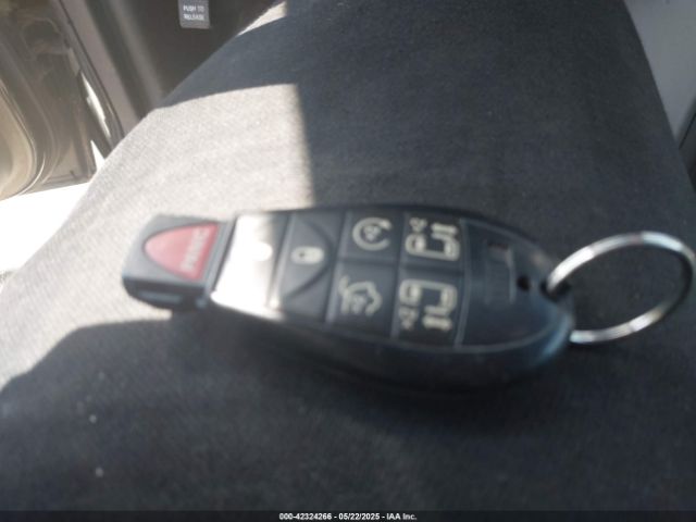 2C4RDGCG2JR343705 Dodge Grand Caravan Sxt