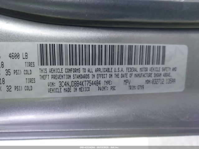 3C4NJDBB4KT754484 Jeep Compass