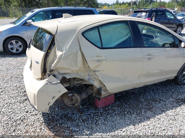 JTDKDTB30J1607632 Toyota 1nz-fxe+1lm